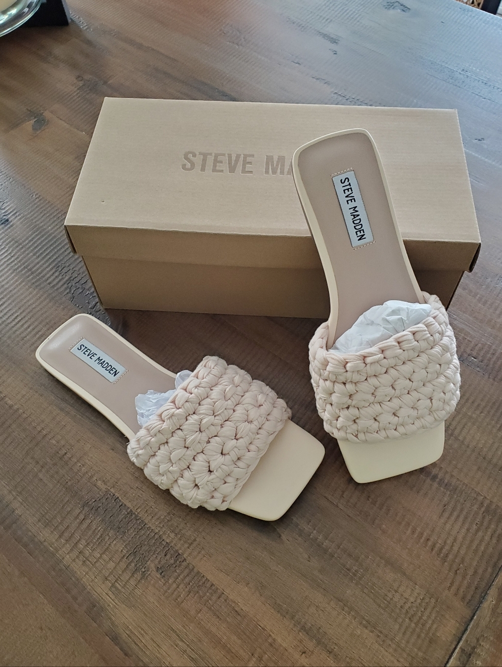 Steve Madden Maldeve Beige Knotted Crochet Slide Sandals, 8.5 Worn Once